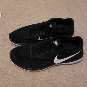 Nike flex rn 2017